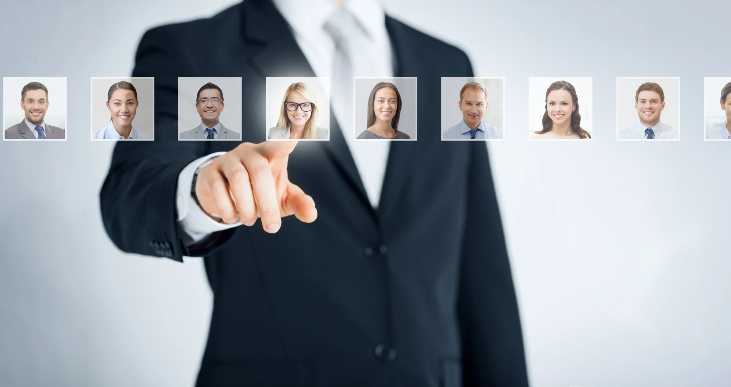 Referent resurse umane